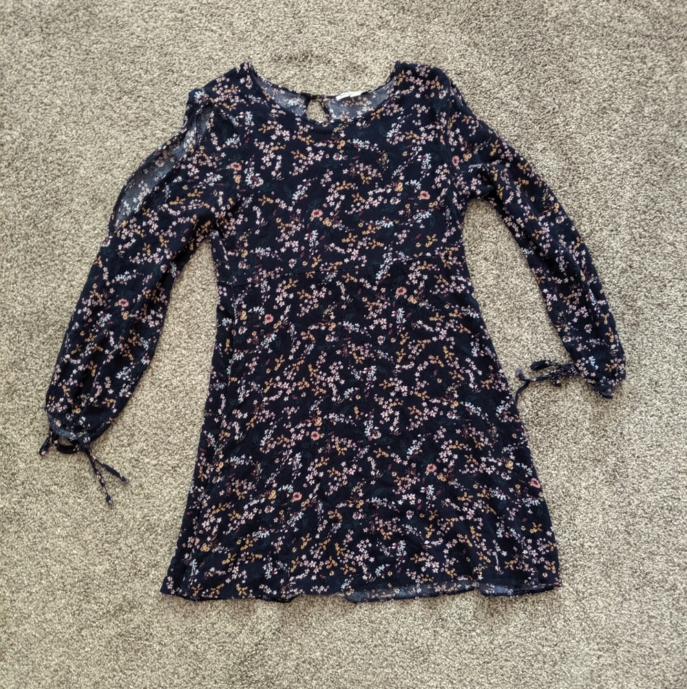 American Eagle Long Sleeve Dress 💕